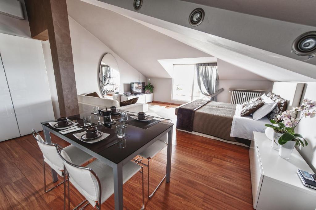 דירות ברגמו Cute & Cozy Terrace חדר תמונה
